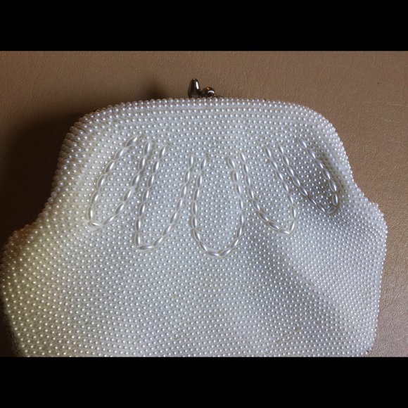 Vintage Pearl Coin Purse/ Clutch - Picture 2 of 5